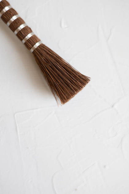 dustpan & brush, mini beechwood - Whisk