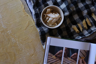 Notary makes pasta with the American Sfoglino