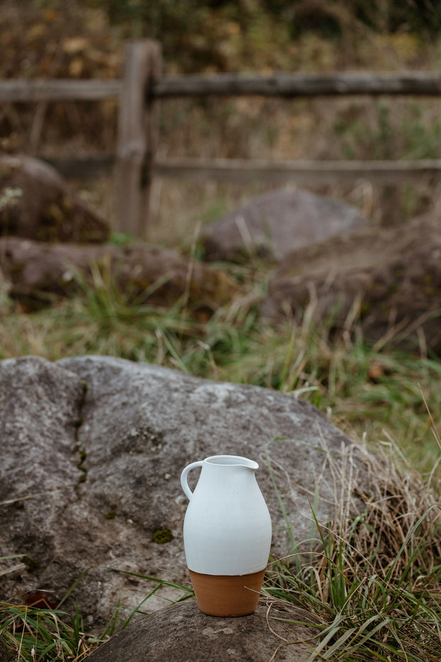 Farmhouse Pitcher - Chalk