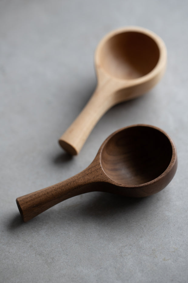 Walnut Scoop