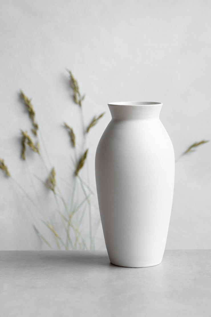 Virgo Vase